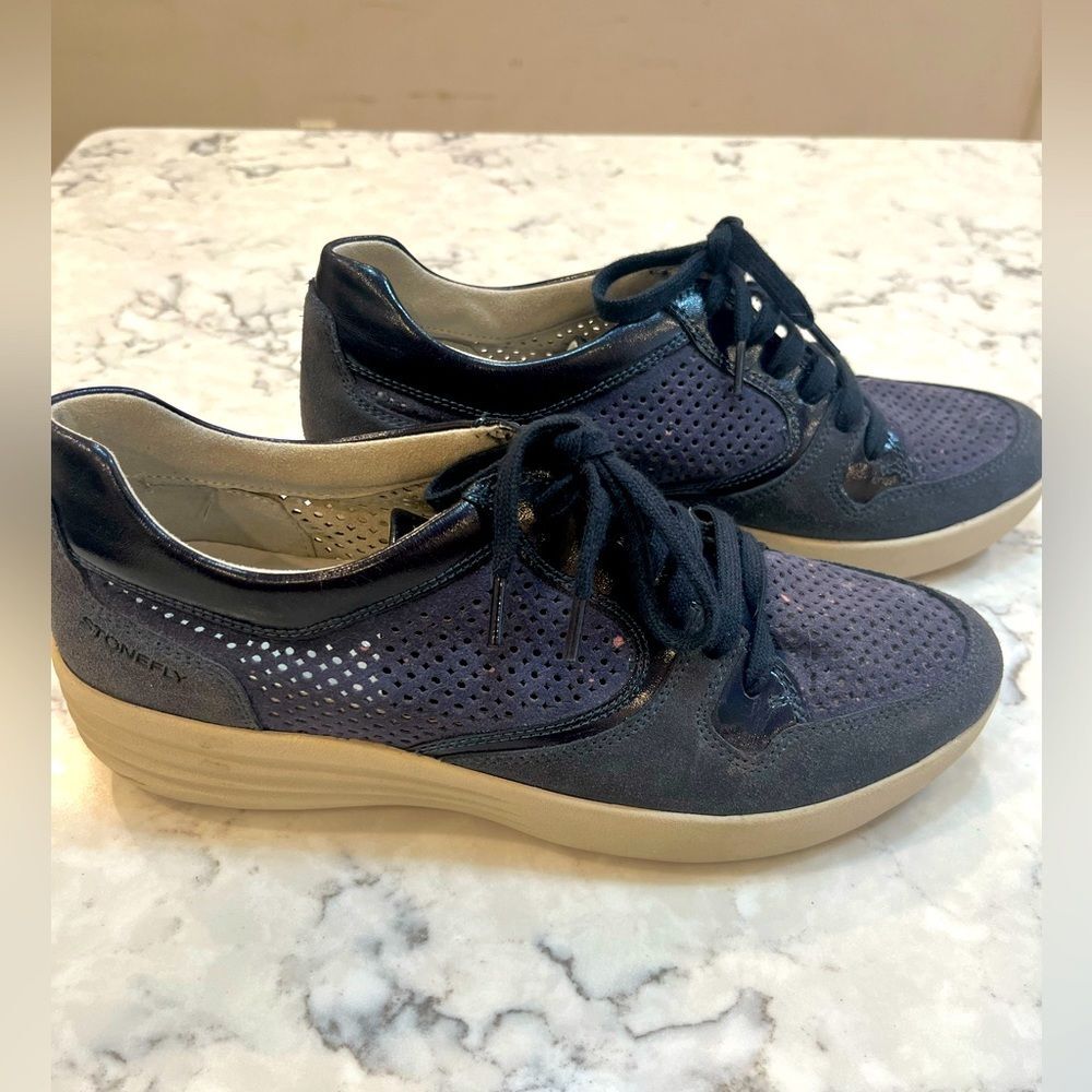 Stonefly Romy Women's Size EU 40 Navy Velour Sneakers Laces Low top Wedge Shoes